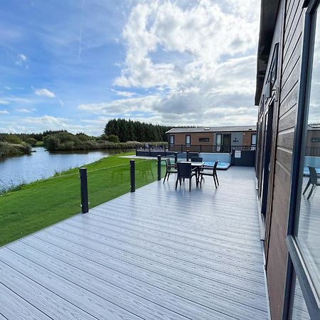 Westlands Country Park 호텔 애넌 외부 사진
