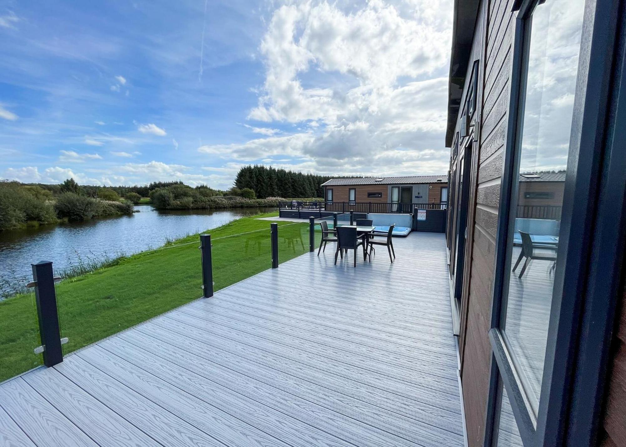 Westlands Country Park 호텔 애넌 외부 사진