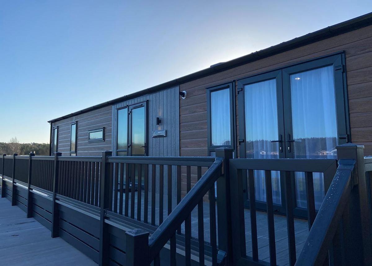 Westlands Country Park 호텔 애넌 외부 사진