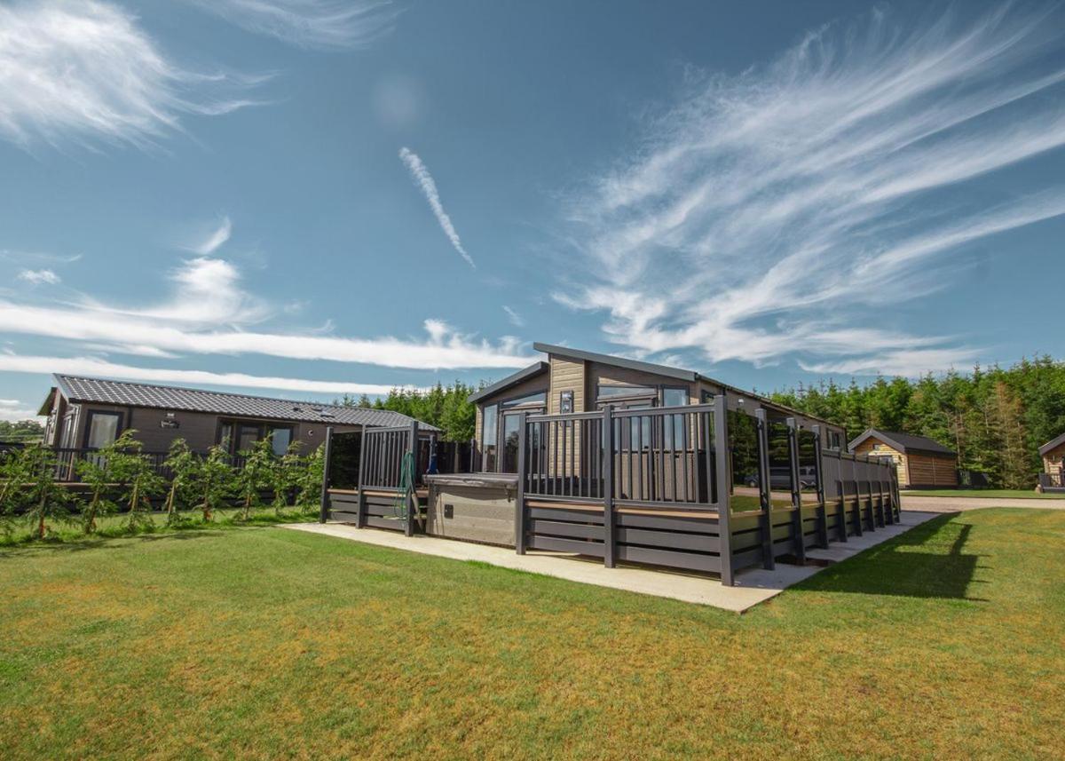 Westlands Country Park 호텔 애넌 외부 사진